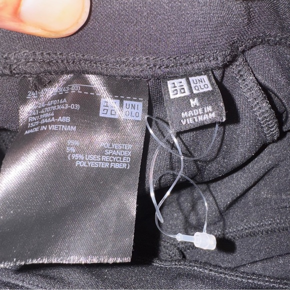 New Uniqlo Pull-on Wide Leg Black Pants M - Picture 7 of 7